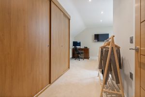 Principal Guest room- click for photo gallery